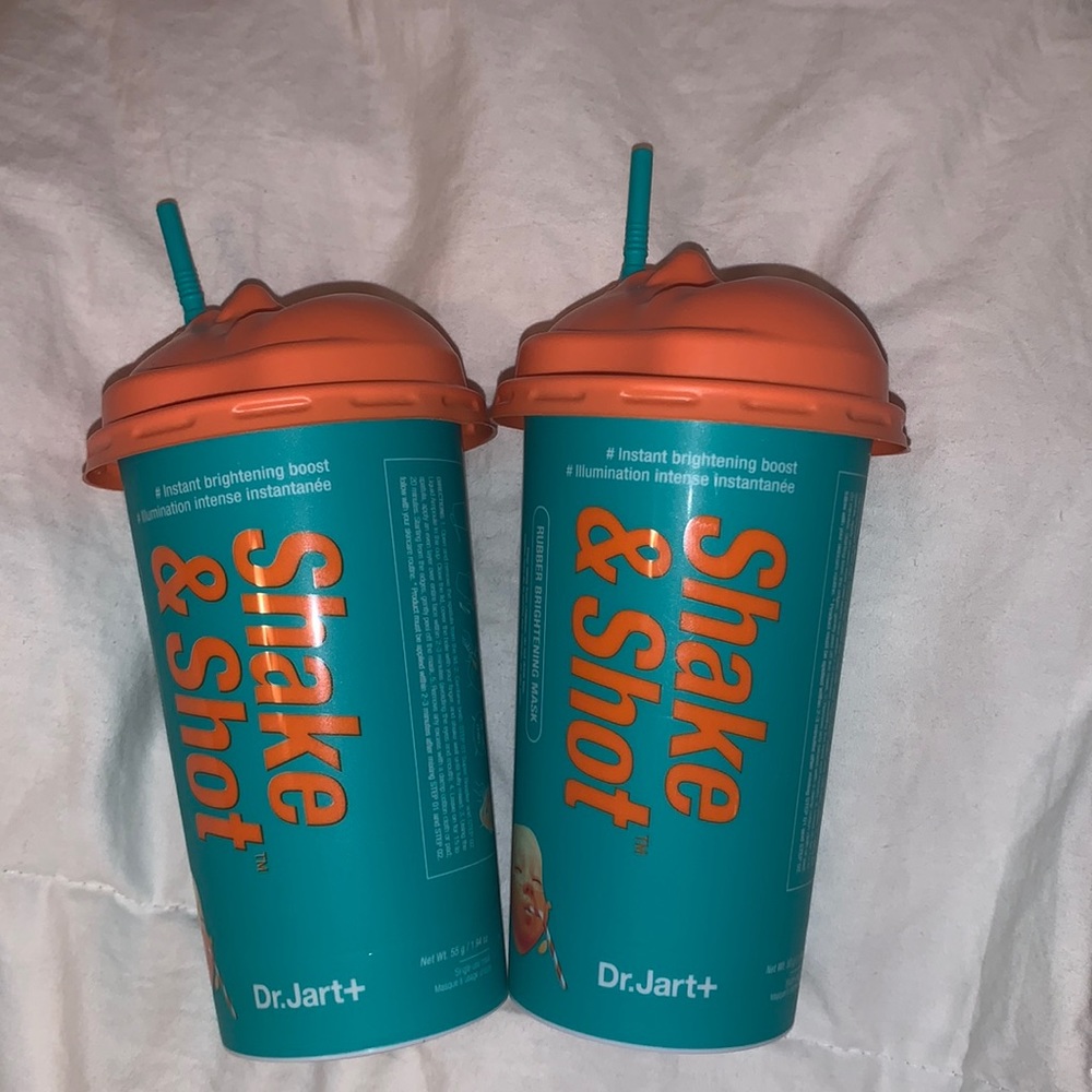 Shake and shot brightening mask